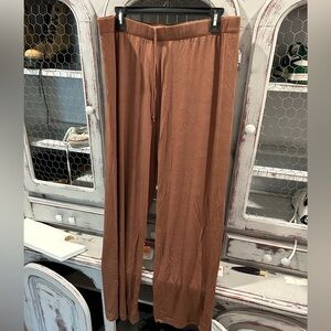 Skims Lounge Pants